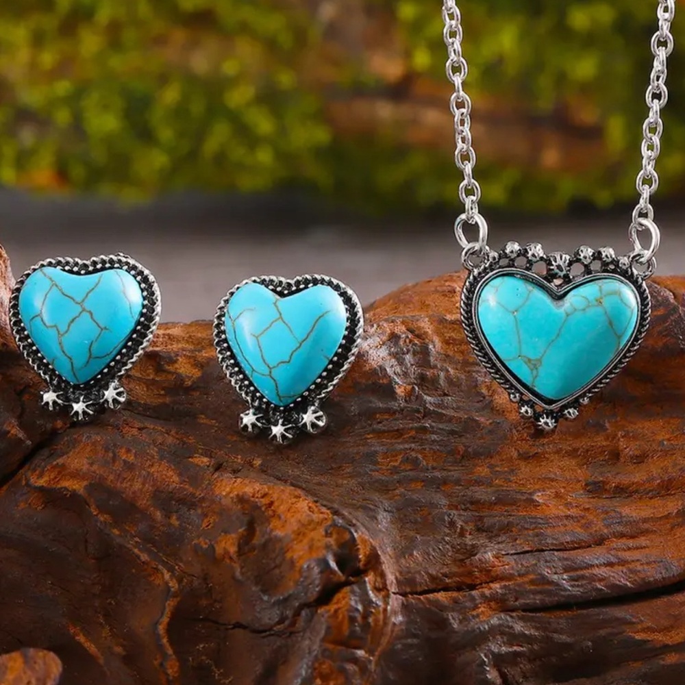 Boho Heart necklace & earrings set silver tone fashion turquoise set